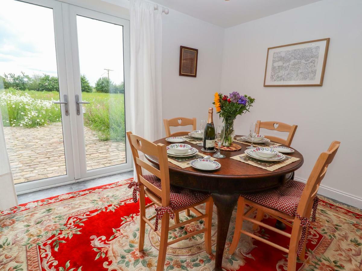 The Stables Villa Frodsham Ngoại thất bức ảnh